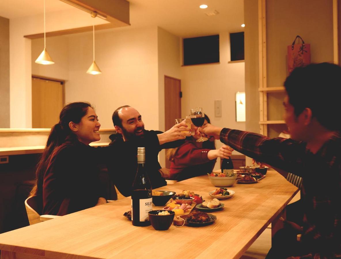 טאקסאקי Matoi Hostel & Bar מראה חיצוני תמונה